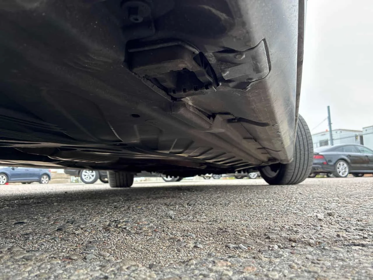 Mercedes-Benz C 300 | ПОДГРЕВ | BURMESTER | CARFAX | , снимка 13 - Автомобили и джипове - 54860286