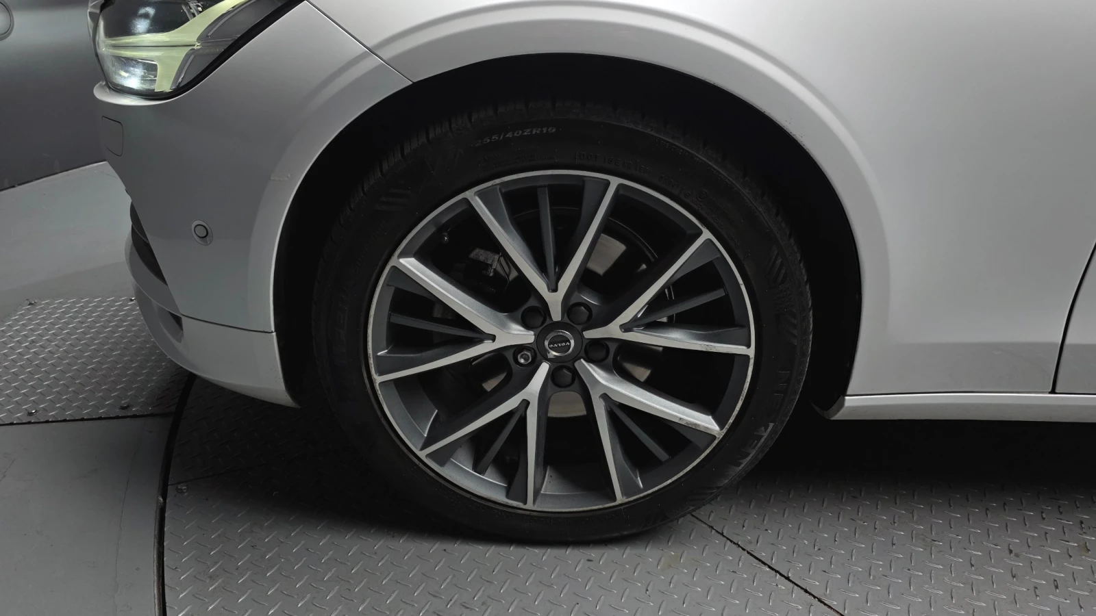 Volvo S90 D5 AWD Momentum, снимка 5 - Автомобили и джипове - 54931617