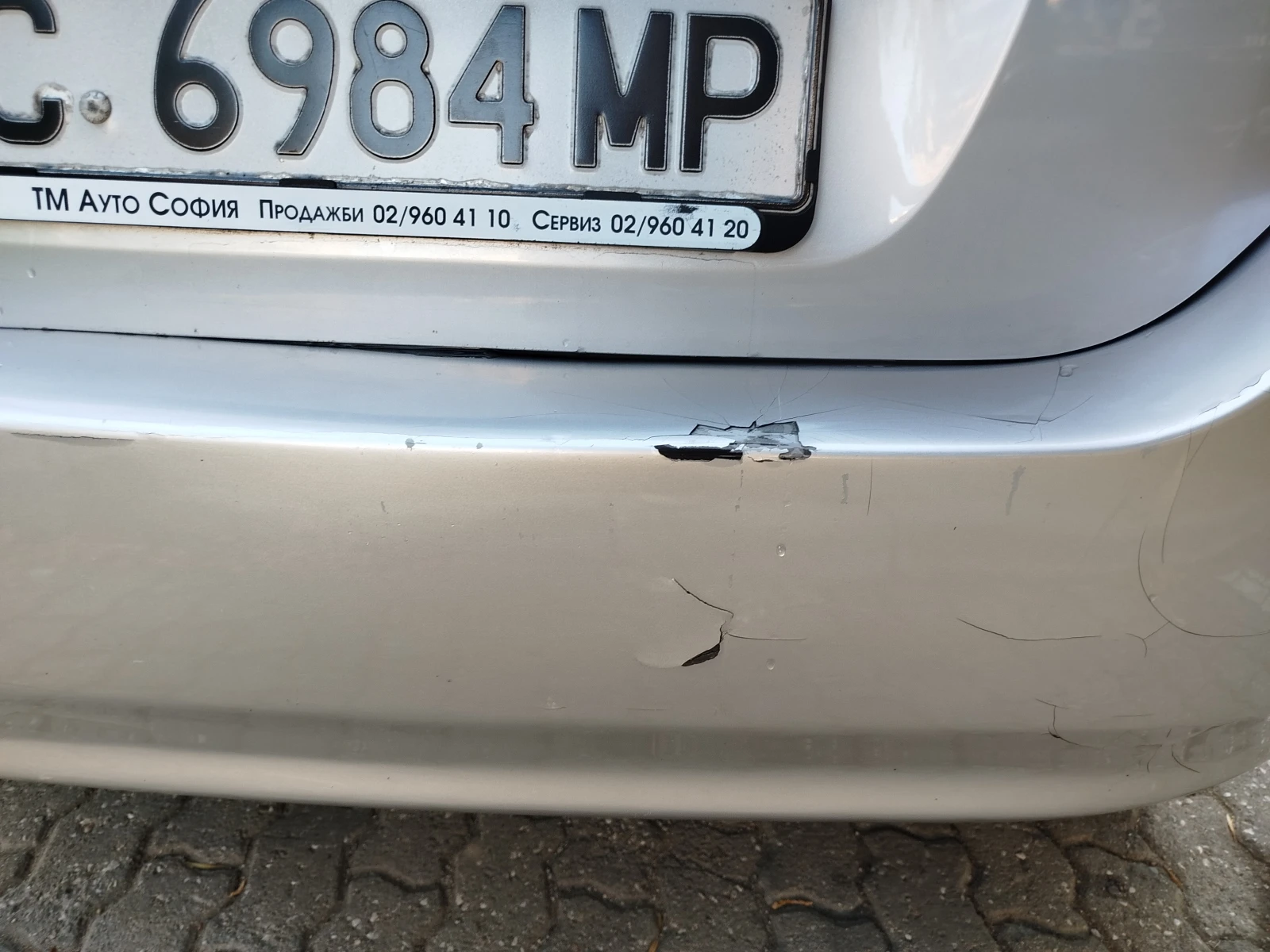 Toyota Corolla 1.4 VVT-i (E120), снимка 13 - Автомобили и джипове - 55534069