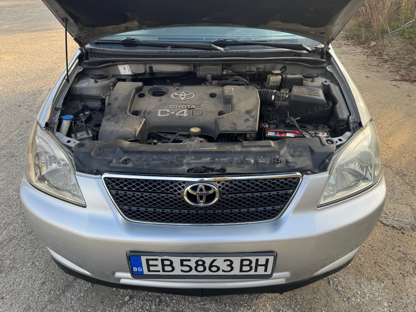 Toyota Corolla 2.0d4d-116, снимка 2 - Автомобили и джипове - 56253255