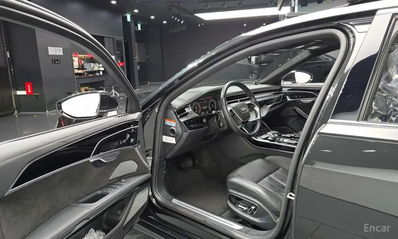 Audi A8 / 55 TFSI Quattro / ТЕЛЕВИЗОРИ / B&O PREMIUM , снимка 10 - Автомобили и джипове - 56296944