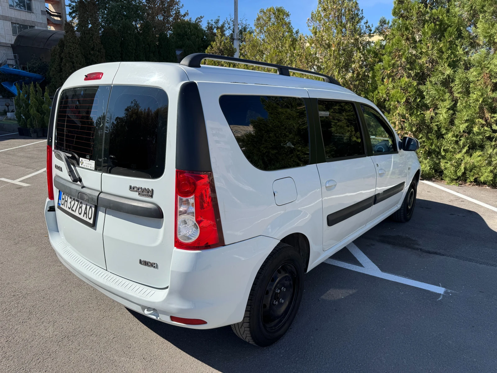 Dacia Logan 1, 5 dci, снимка 8 - Автомобили и джипове - 56357828