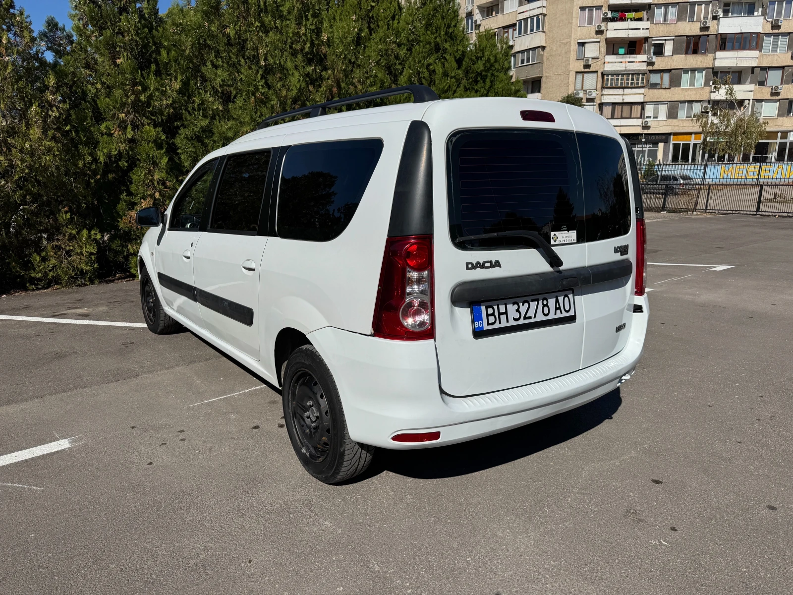 Dacia Logan 1, 5 dci, снимка 6 - Автомобили и джипове - 56357828