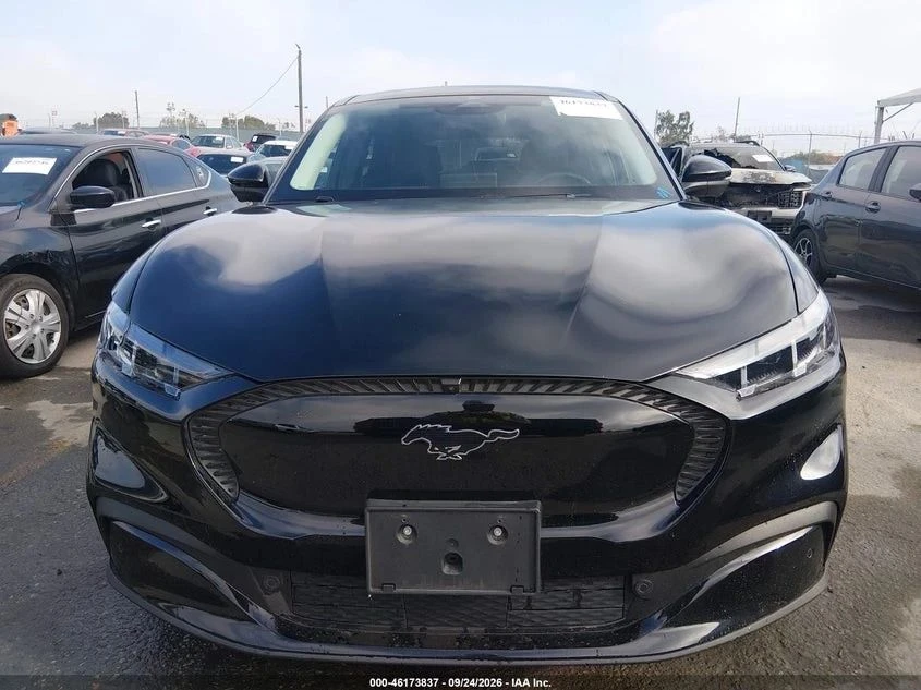 Ford Mustang Mach-E, снимка 11 - Автомобили и джипове - 56688633