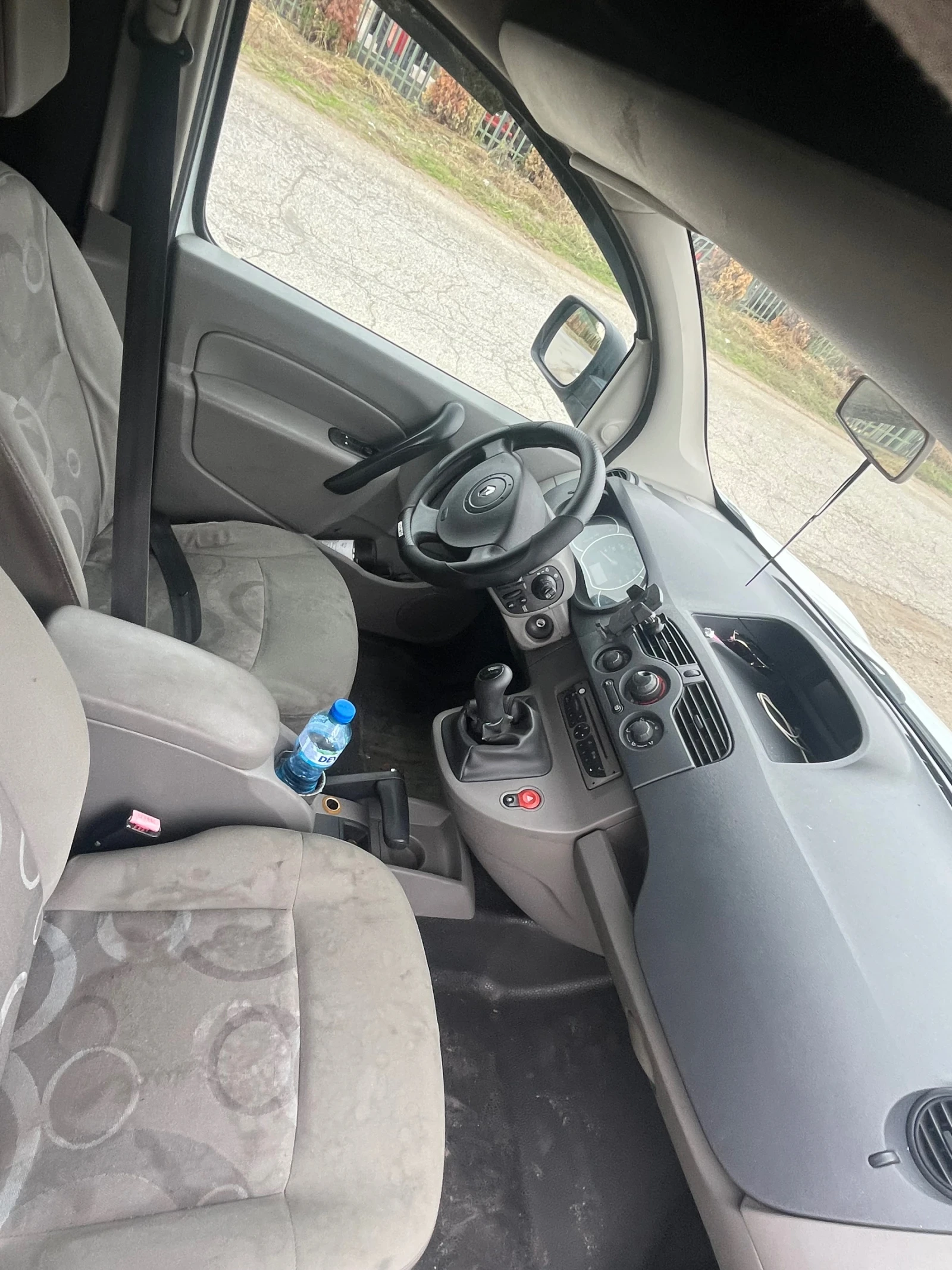 Renault Kangoo, снимка 4 - Автомобили и джипове - 56700043