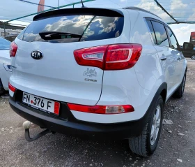 Kia Sportage 2.0CRDi * 4x4 * Навигация* Камера* Теглич* , снимка 5