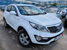 Kia Sportage 2.0CRDi * 4x4 * Навигация* Камера* Теглич* , снимка 1