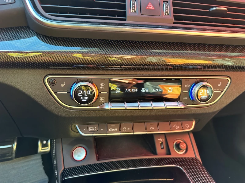 Audi SQ5 PANORAMA /360 CAMERA /SPORT PAKET /Лизинг, снимка 9 - Автомобили и джипове - 52520445