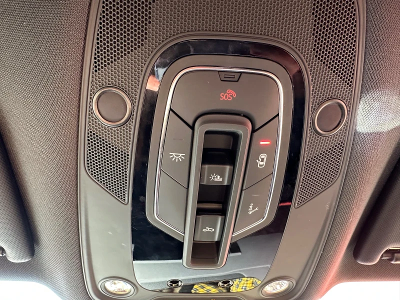 Audi SQ5 PANORAMA /360 CAMERA /SPORT PAKET /Лизинг, снимка 16 - Автомобили и джипове - 52520445