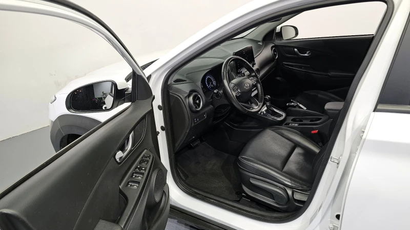 Hyundai Kona 2.0 2WD SMART autogeorge.com, снимка 9 - Автомобили и джипове - 52391887