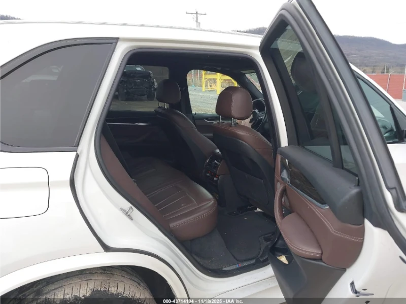 BMW X5 M-PACK / HEADUP / HARMAN / 4-ЗОНОВ / ПОДГРЕВИ, снимка 9 - Автомобили и джипове - 52661856