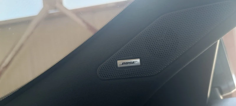 Nissan Qashqai 1.3 DiG-T CVT 4x4, снимка 12 - Автомобили и джипове - 52691639