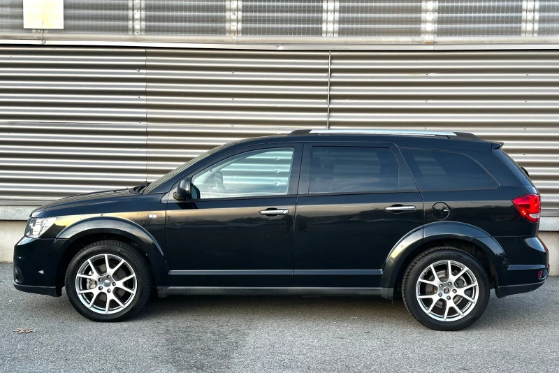 Fiat Freemont Automatic/7 Местен/4х4, снимка 3 - Автомобили и джипове - 52840935