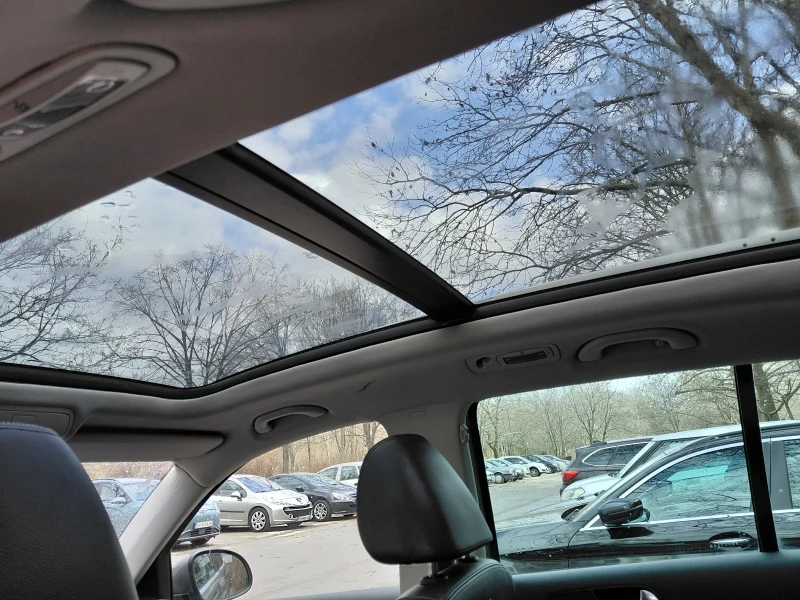 VW Tiguan, снимка 11 - Автомобили и джипове - 53020069