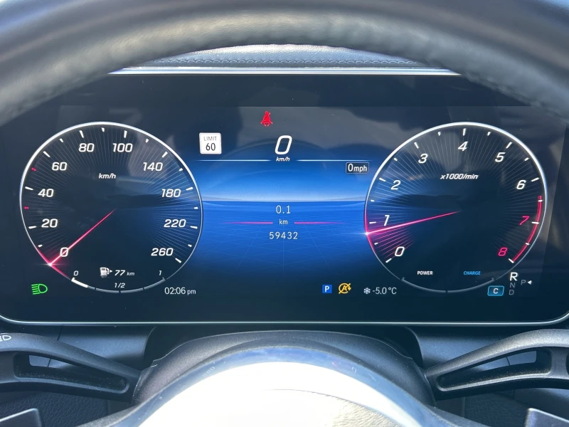 Mercedes-Benz GLC 4MATIC, SUV, PANO, С РЕГИСТРАЦИЯ&АВТО КРЕДИТ , снимка 7 - Автомобили и джипове - 53357592