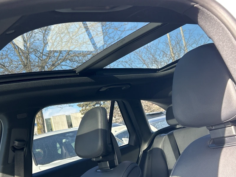 Mercedes-Benz GLC 4MATIC, SUV, PANO, С РЕГИСТРАЦИЯ&АВТО КРЕДИТ , снимка 10 - Автомобили и джипове - 53357592