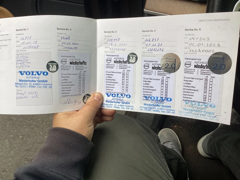 Volvo Xc90 D5 Гаранция 6м./Подгрев/Keyless/Камера/История, снимка 10 - Автомобили и джипове - 53459519