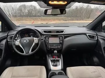 Nissan Qashqai 1.6 dci 131ps  Xtronic Tekna DK, снимка 10 - Автомобили и джипове - 53534396