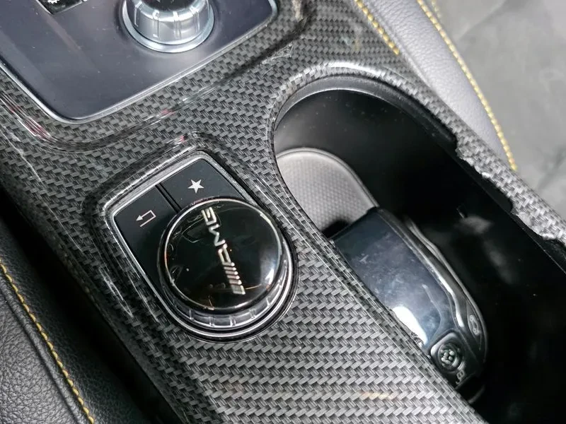 Mercedes-Benz GLA 45 AMG 50TH ANNIVERSARY EDITION, снимка 17 - Автомобили и джипове - 54884945