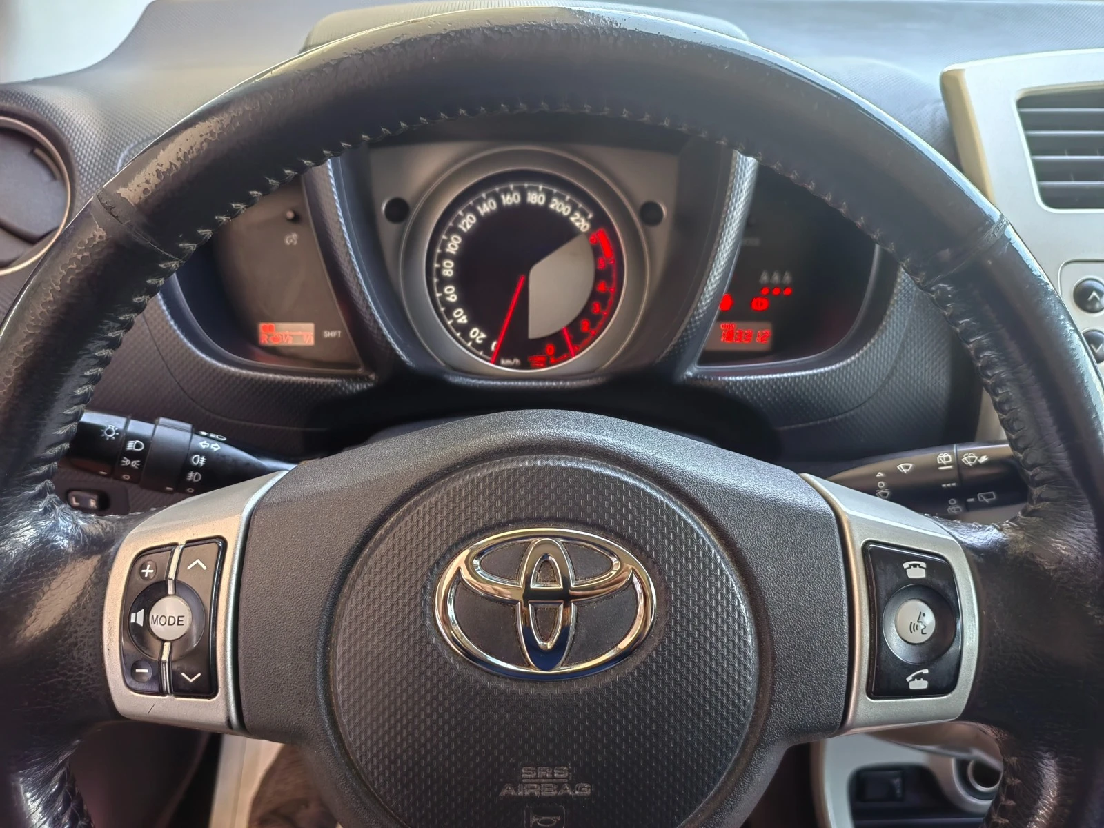 Toyota Urban Cruiser 1.4D4D 4X4 | Mobile.bg   13