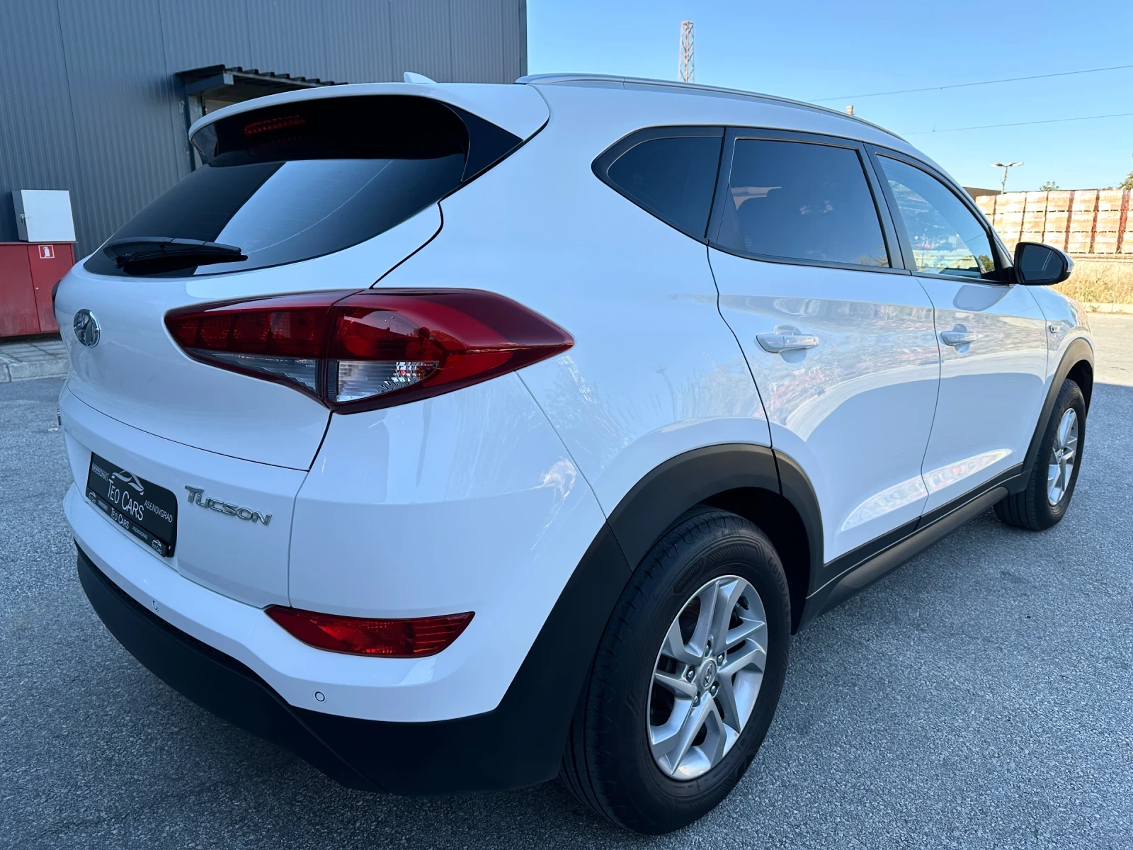 Hyundai Tucson 1.6GDi / LPG / NAVI / CAMERA / PARKTRONIC / EURO 6 - изображение 7