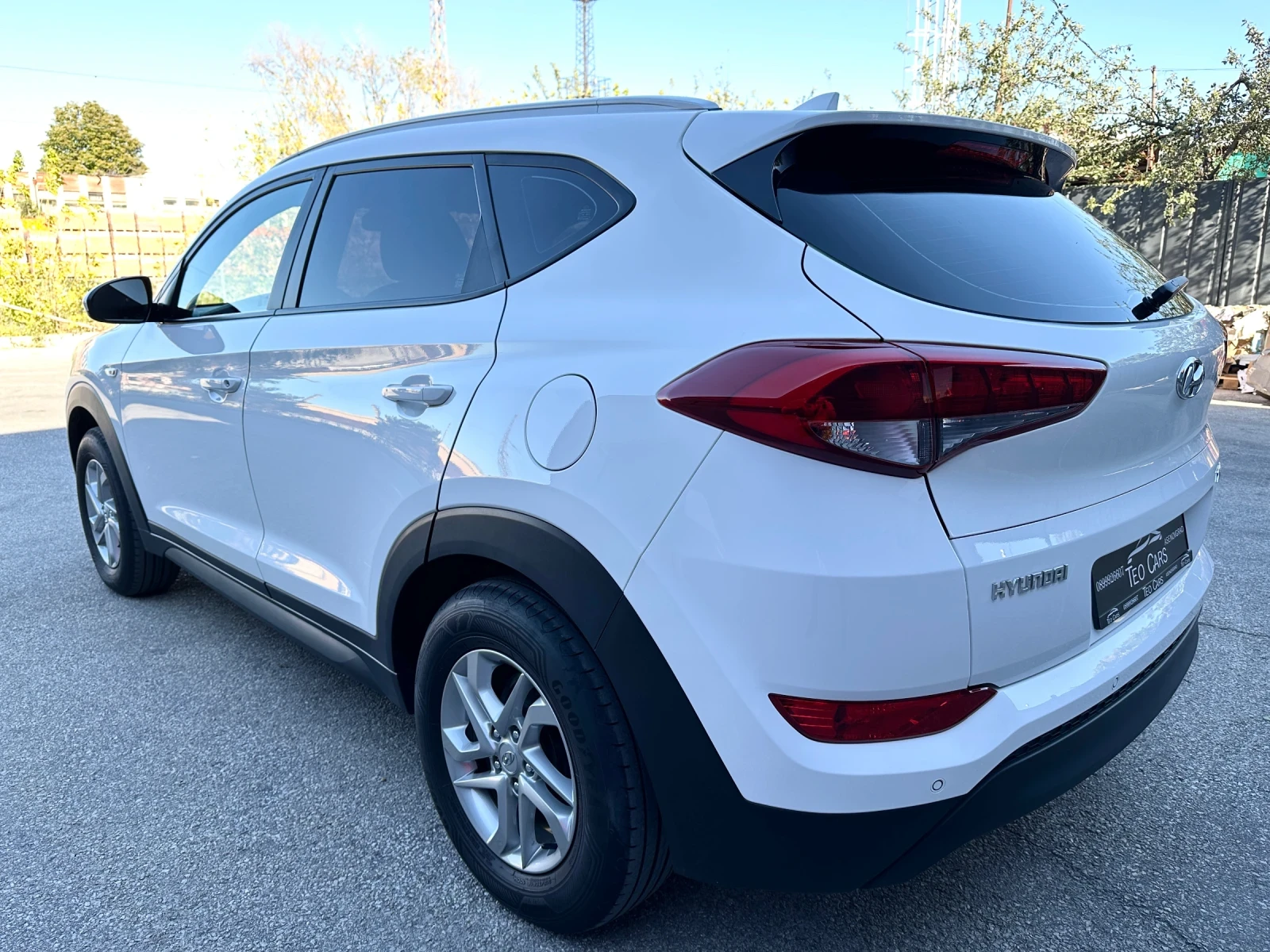 Hyundai Tucson 1.6GDi / LPG / NAVI / CAMERA / PARKTRONIC / EURO 6 - изображение 5