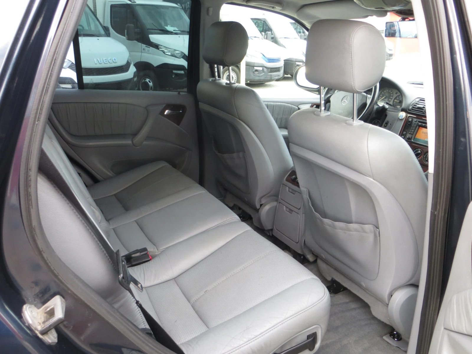 Mercedes-Benz ML 430 ГАЗ/БЕНЗИН | Mobile.bg — изображение 13