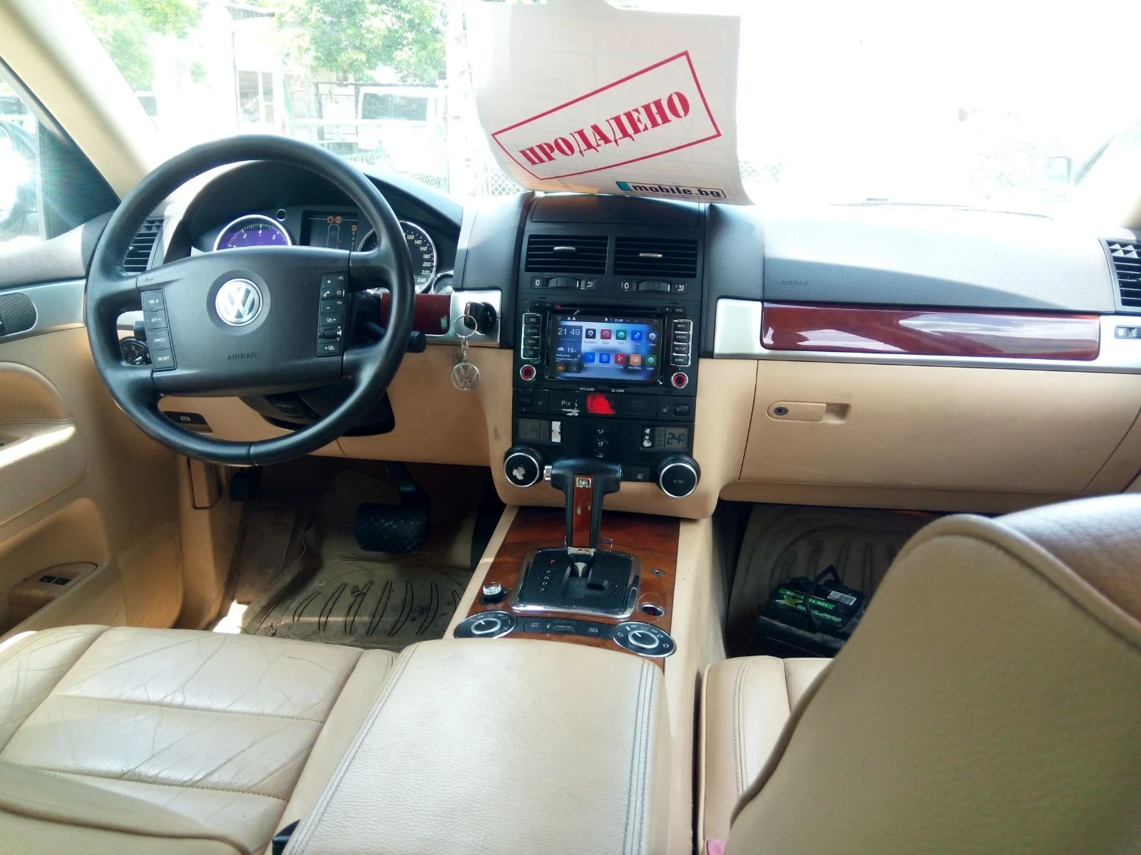 VW Touareg 3.2 - изображение 5