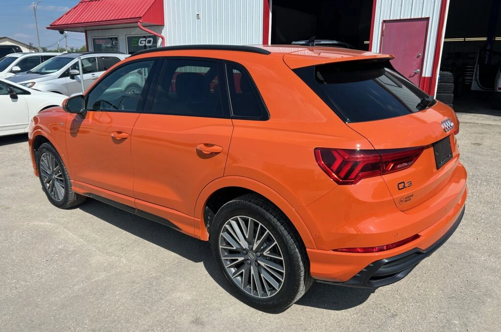 Audi Q3 TECHNIK S-Line* Matrix* Диг.табло* B&O* Пано*  - изображение 4