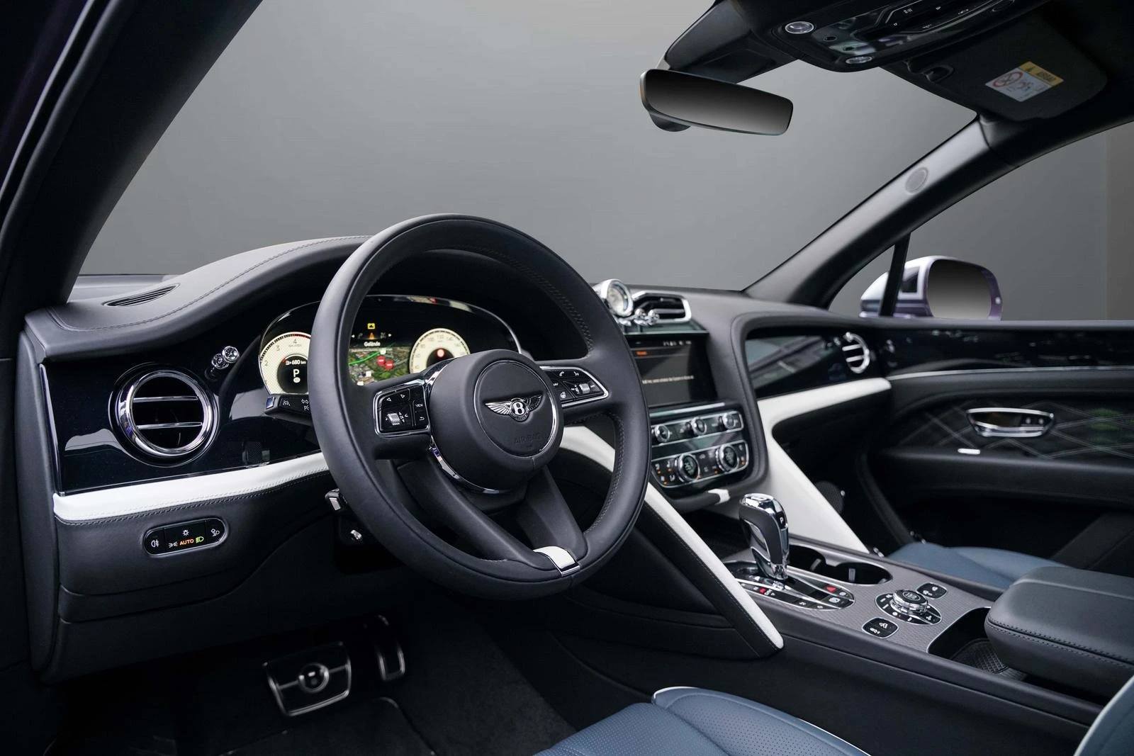 Bentley Bentayga V8/LONG/MULLINER/4-SEATS/TV/NAIM/PANO/ - изображение 10