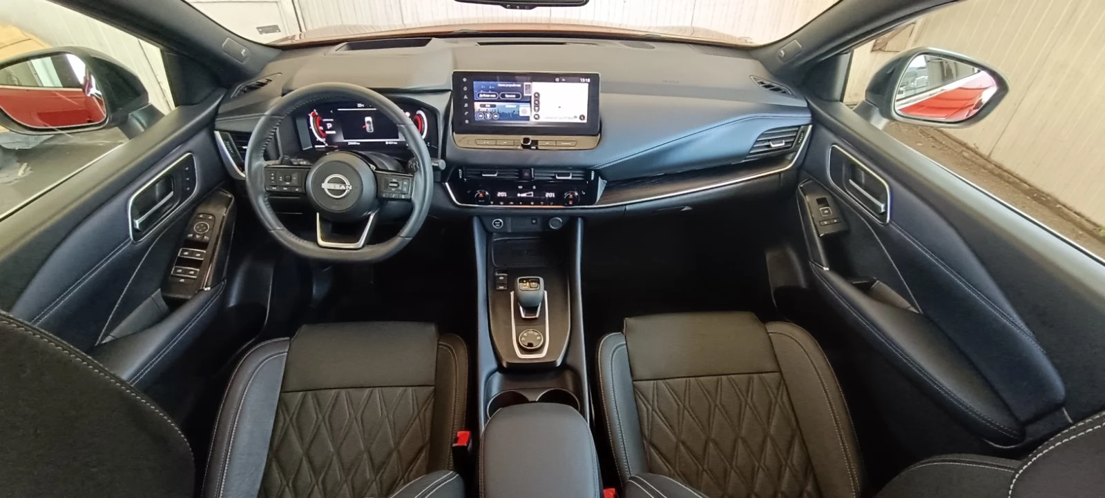 Nissan Qashqai 1.3 DiG-T CVT 4x4 - изображение 4