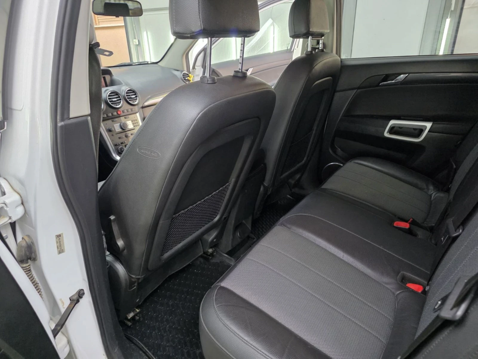 Opel Antara 4x4 CDTI 2.2 - изображение 8