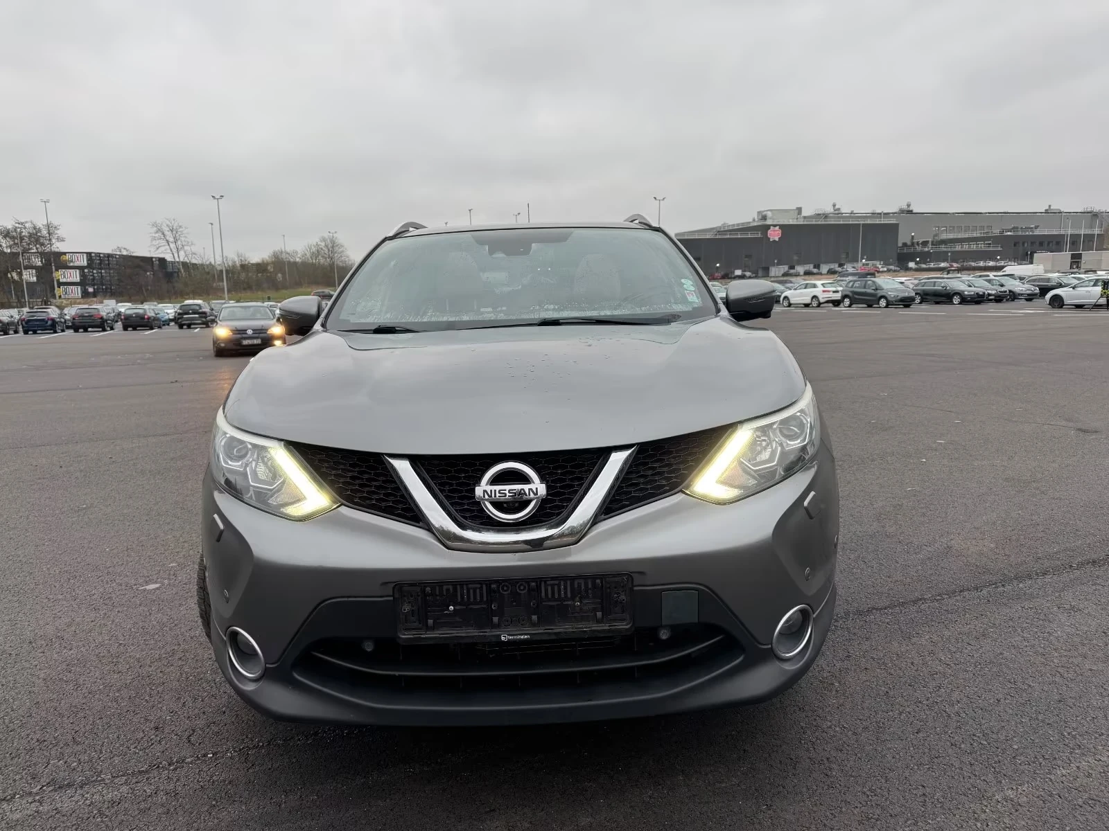 Nissan Qashqai 1.6 dci 131ps  Xtronic Tekna DK - изображение 2
