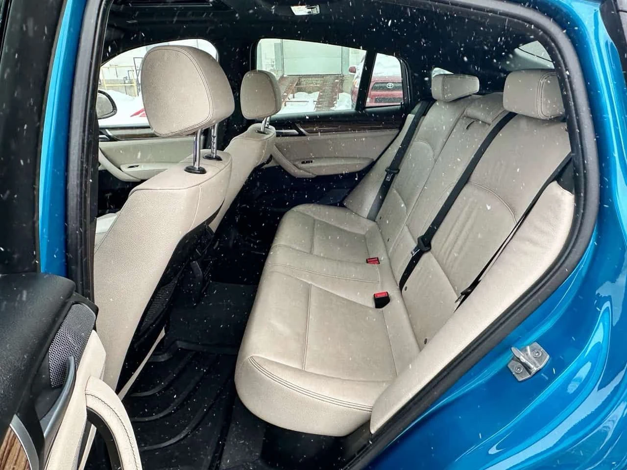 BMW X4 * M40i ~ AWD ~ NAV ~ HUD ~ CERTIFIED * CARFAX * ЦЕ, снимка 8 - Автомобили и джипове - 55380614