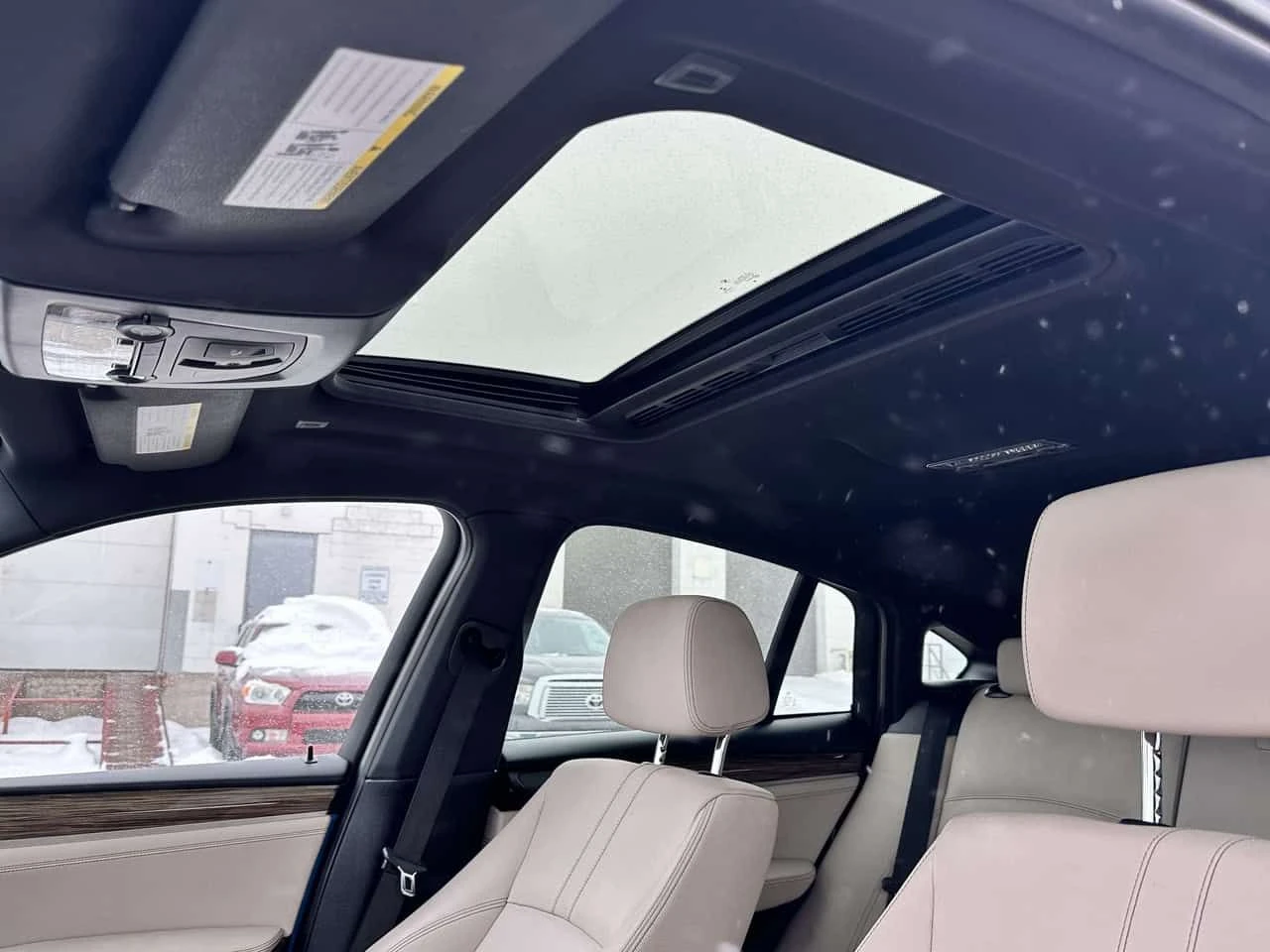 BMW X4 * M40i ~ AWD ~ NAV ~ HUD ~ CERTIFIED * CARFAX * ЦЕ, снимка 9 - Автомобили и джипове - 55380614