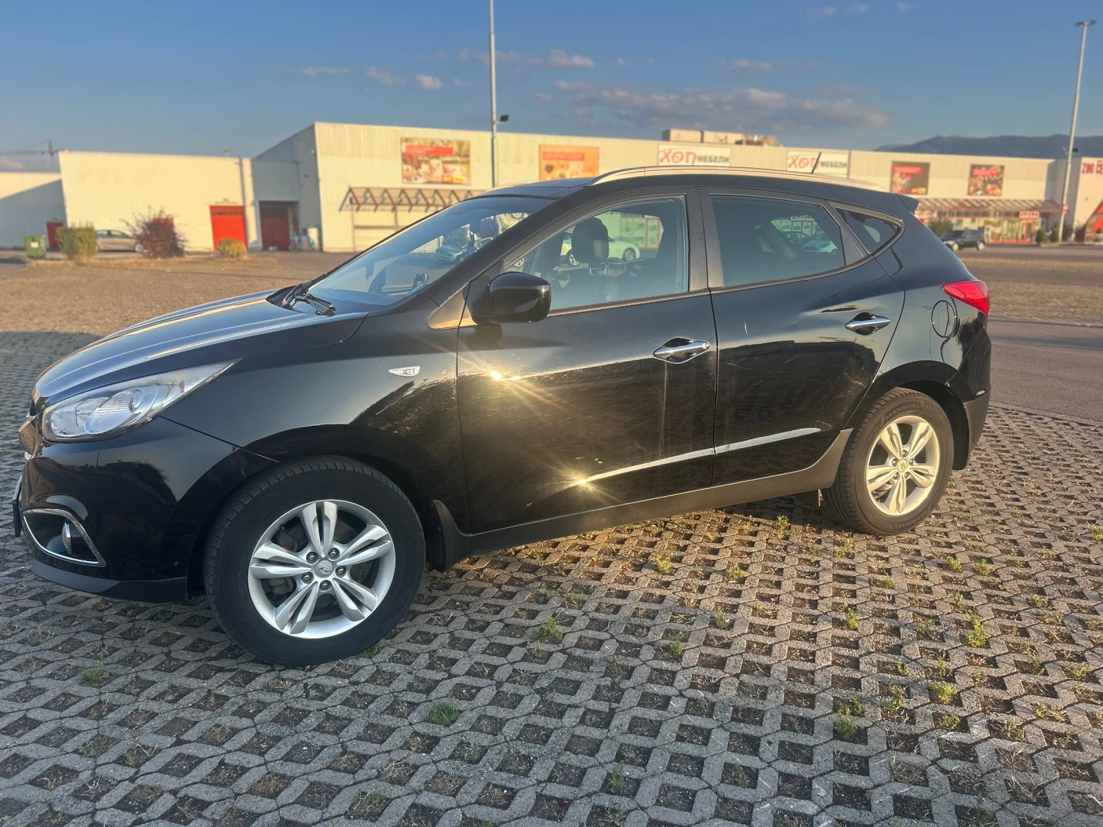 Hyundai IX35, снимка 3 - Автомобили и джипове - 55622876