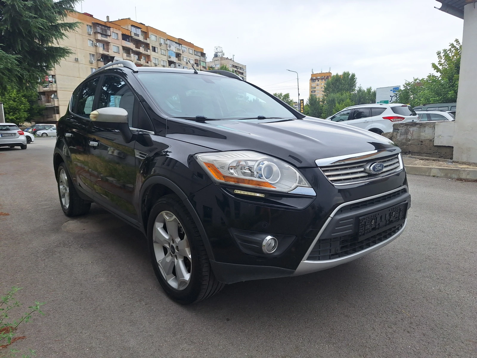 Ford Kuga 2.0d 135kc, снимка 4 - Автомобили и джипове - 55656163