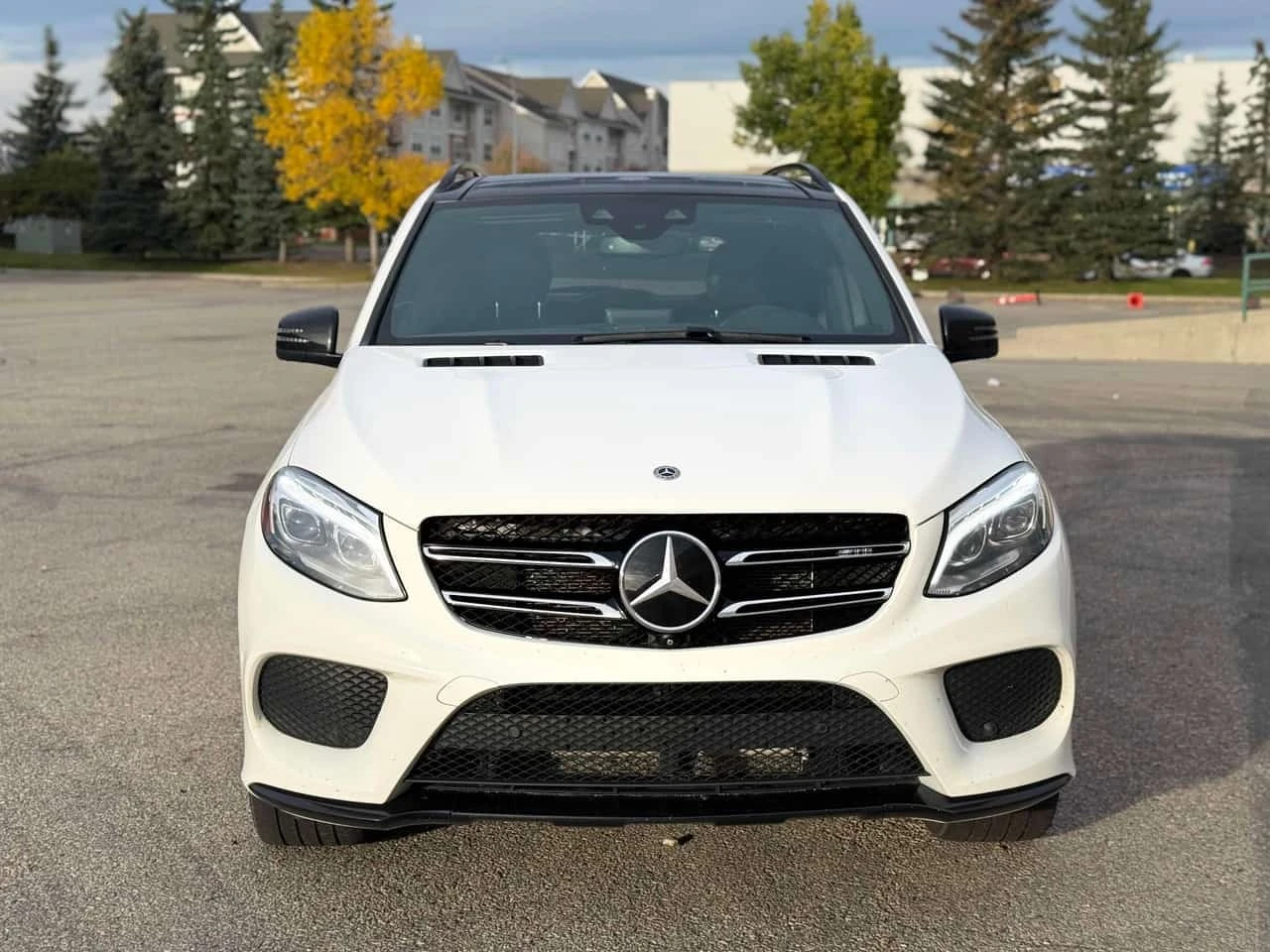 Mercedes-Benz GLE 43 AMG * CARFAX * ОПЦИЯ ЗА ФИНАНСИРАНЕ * , снимка 6 - Автомобили и джипове - 56202348