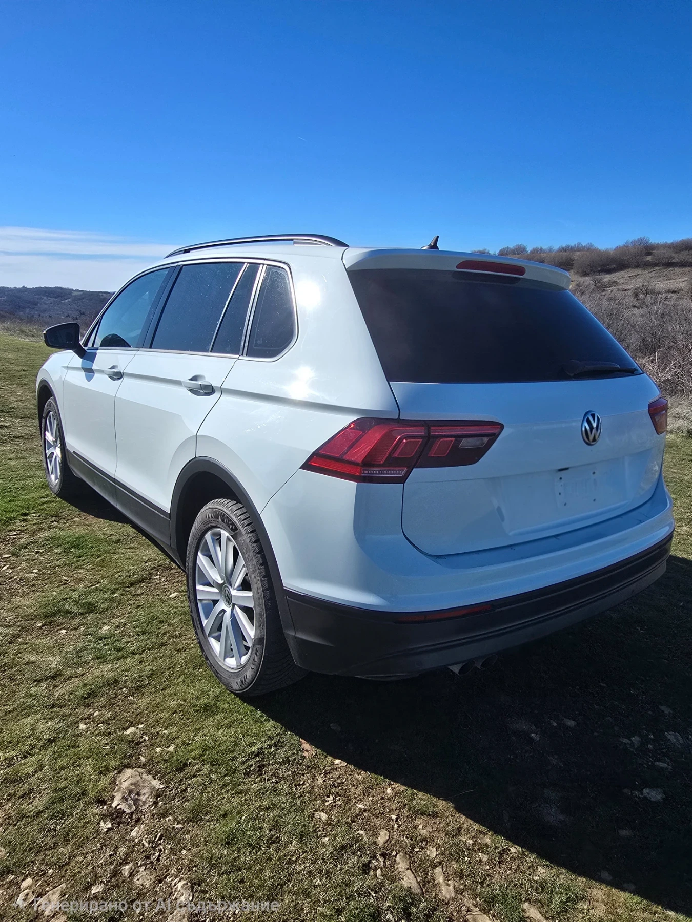 VW Tiguan, снимка 2 - Автомобили и джипове - 56739644
