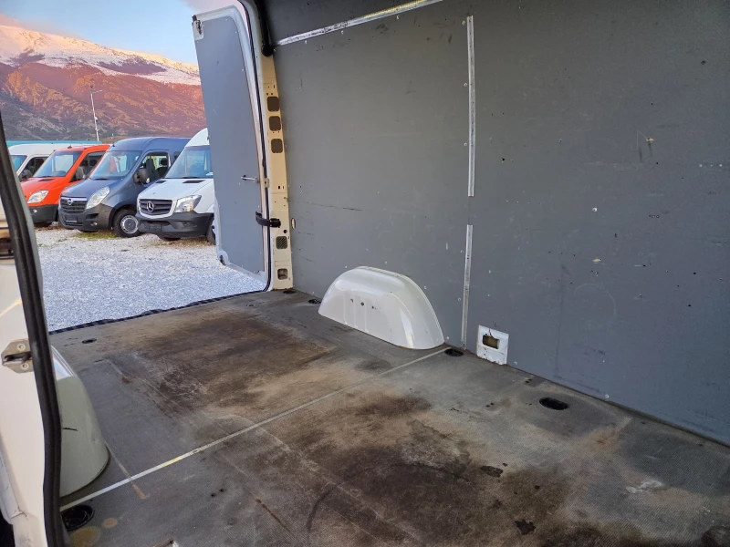 Mercedes-Benz Sprinter 319 CDI, Климатроник, Нави, Автомат, Ел врата, снимка 14 - Бусове и автобуси - 53076999