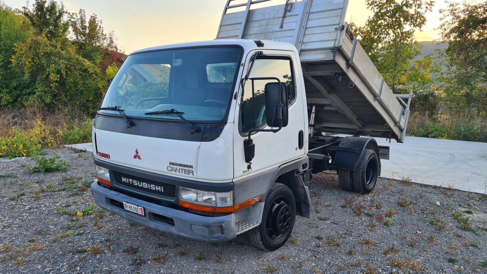 Mitsubishi Canter SWISS-3000 - изображение 9