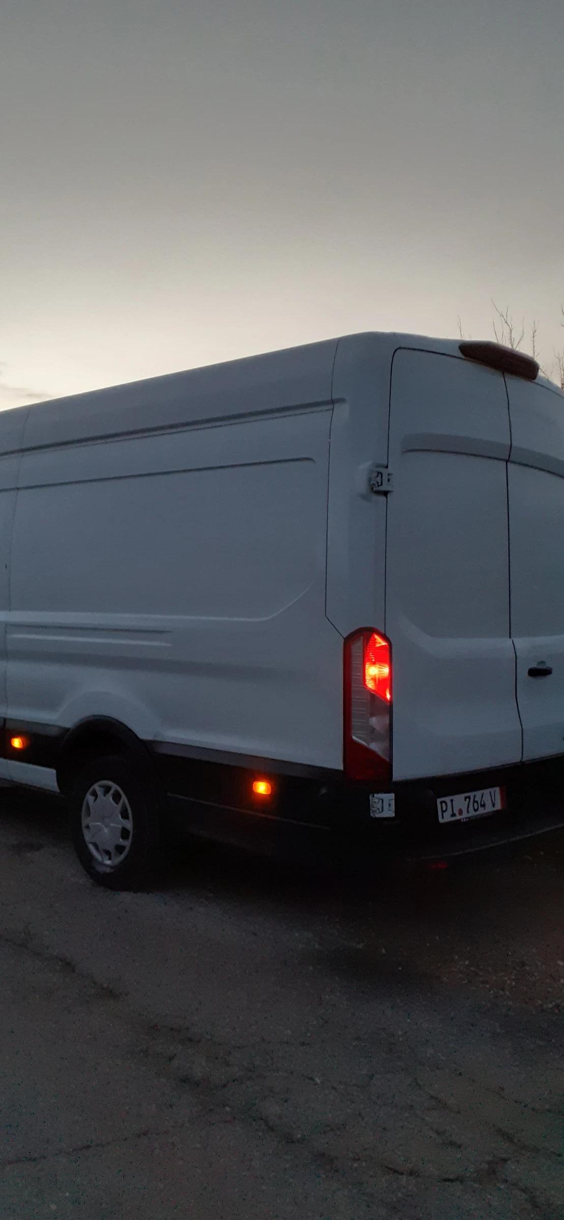 Ford Transit 2, 0 EcoBlue , Maxi  Товарен  - изображение 4