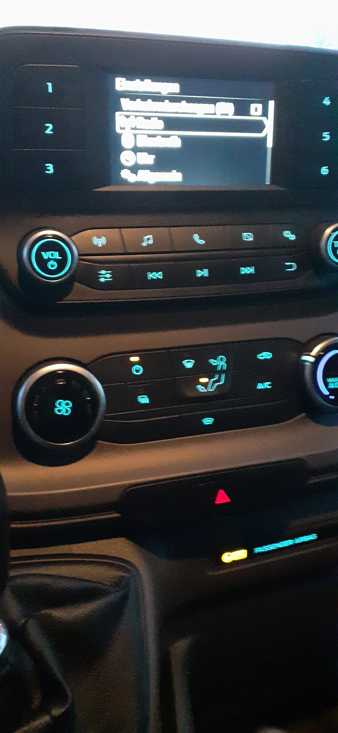 Ford Transit 2, 0 EcoBlue , Maxi  Товарен  - изображение 2