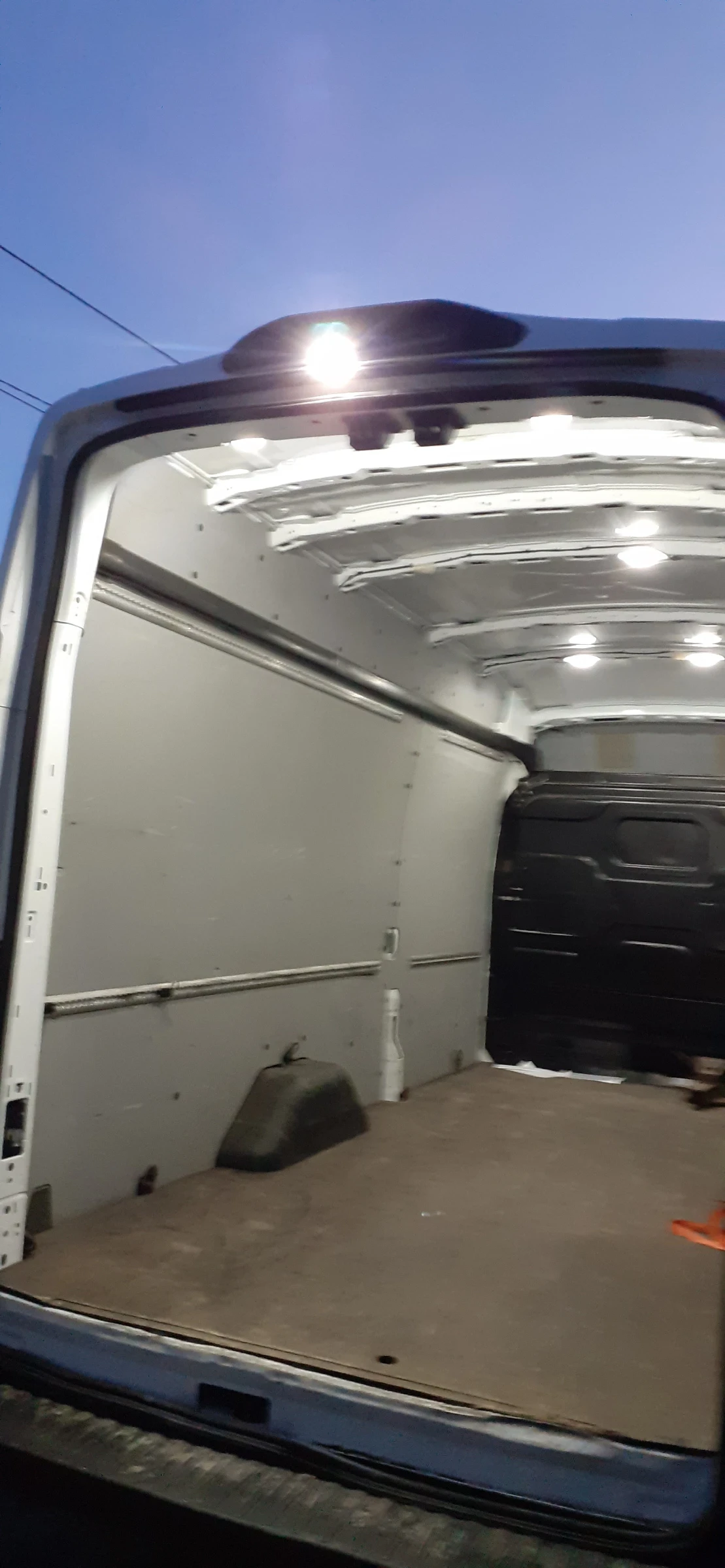 Ford Transit 2, 0 EcoBlue , Maxi  Товарен  - изображение 5