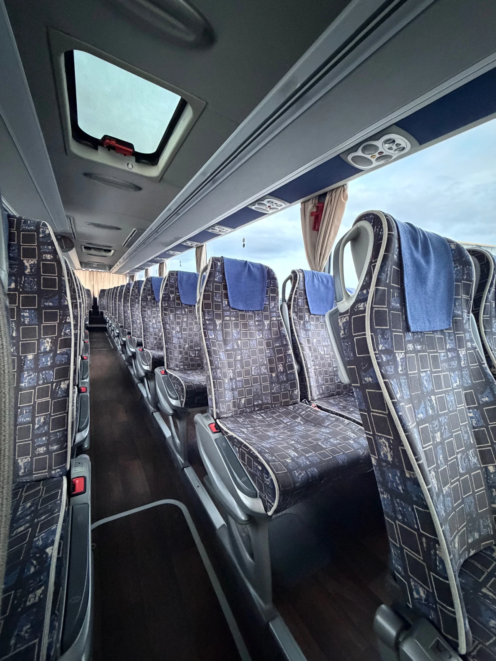 Mercedes-Benz Tourismo Еuro5 ръчка, снимка 6 - Бусове и автобуси - 54015907