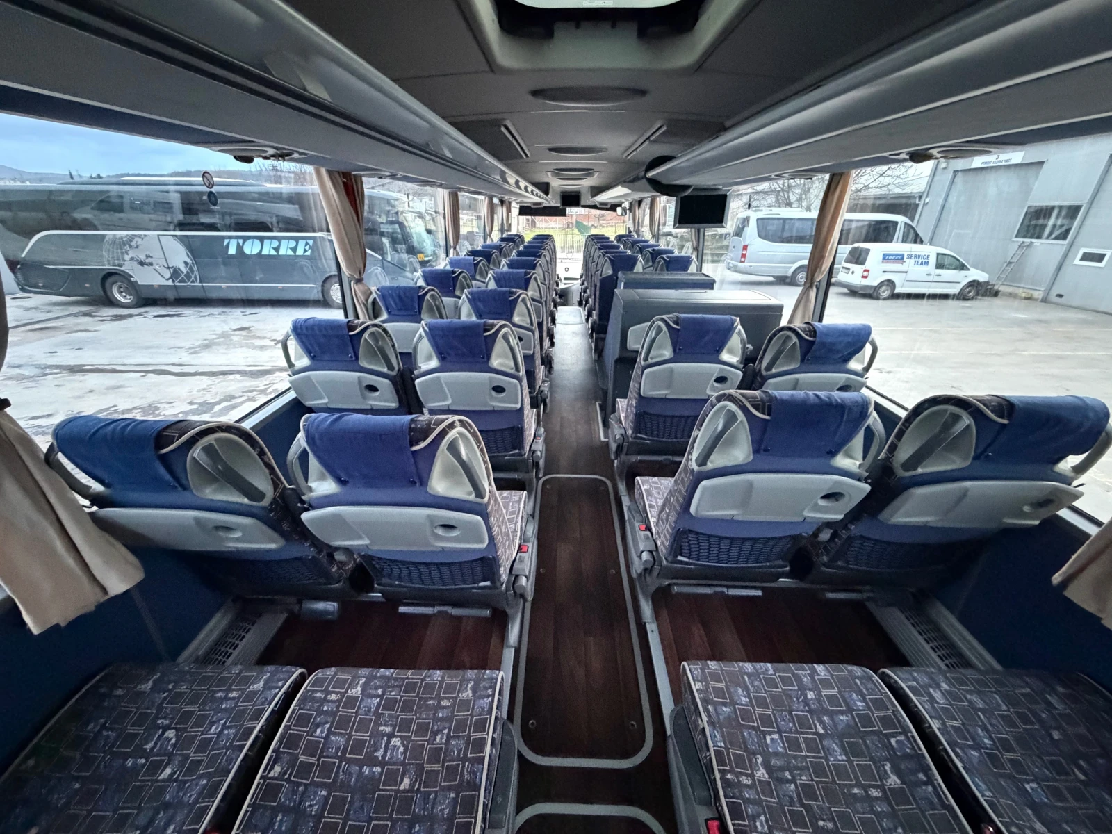 Mercedes-Benz Tourismo Еuro5 ръчка, снимка 9 - Бусове и автобуси - 54015907