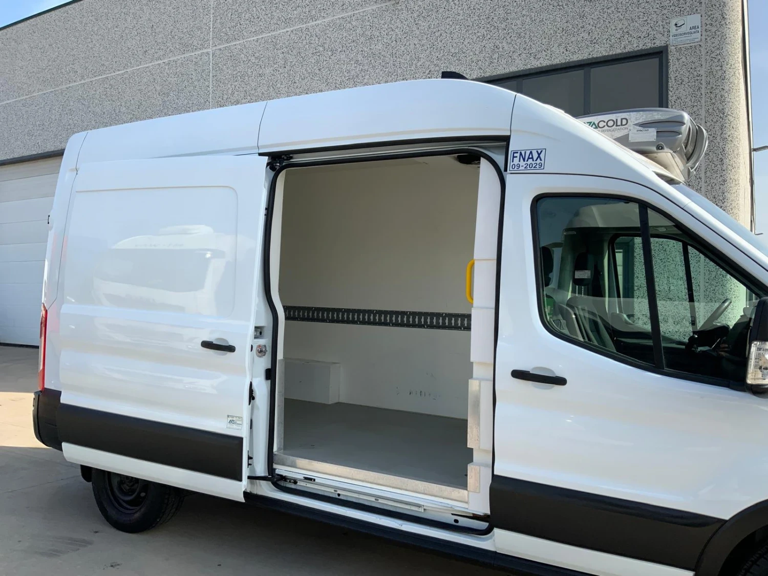 Ford Transit, снимка 6 - Бусове и автобуси - 55162786