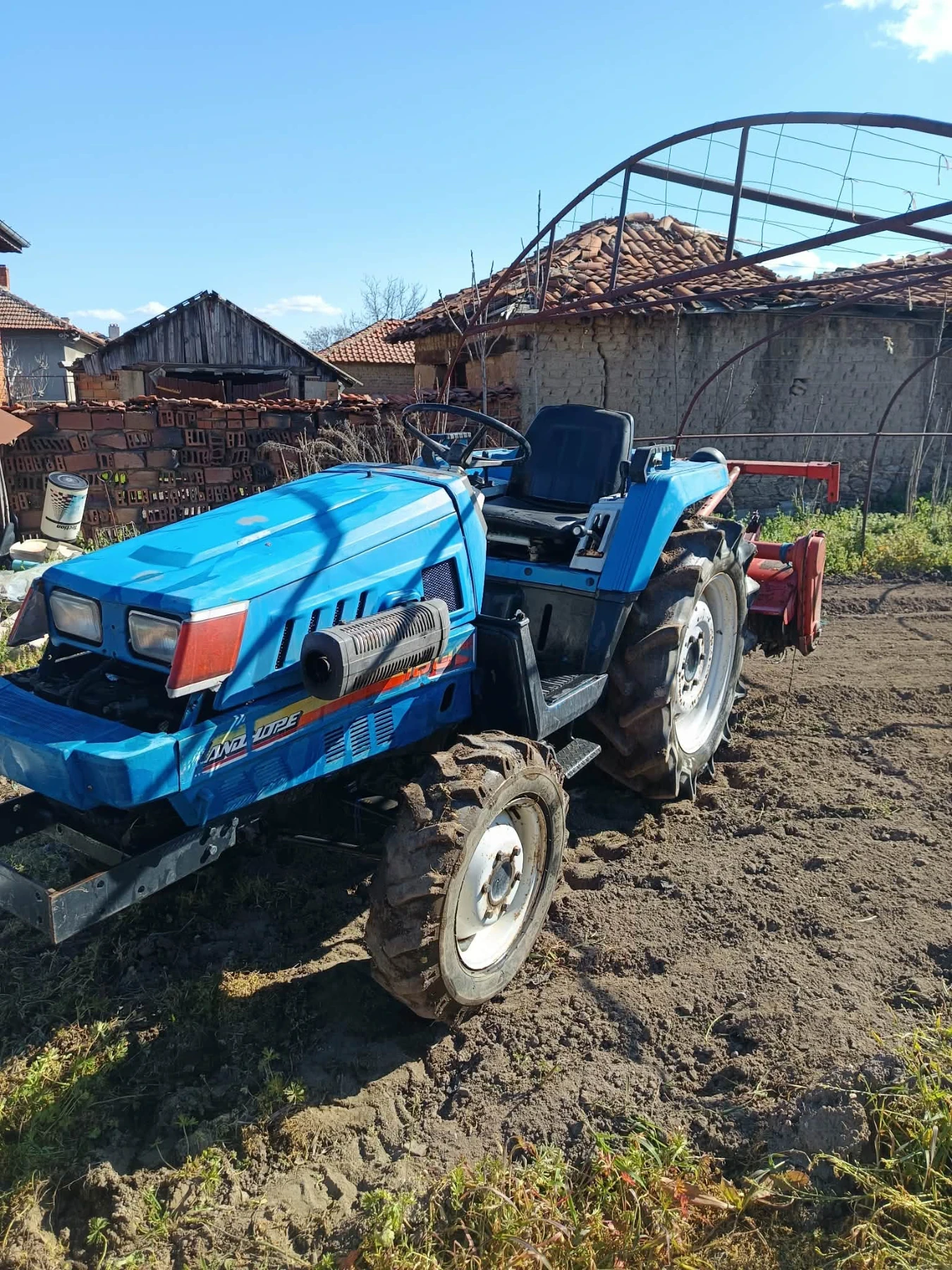 ������� ISEKI Landhope 180 | Mobile.bg � ����������� 9