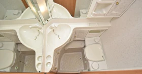 Каравана Hobby 440 DeLuxe+ форселт, снимка 17