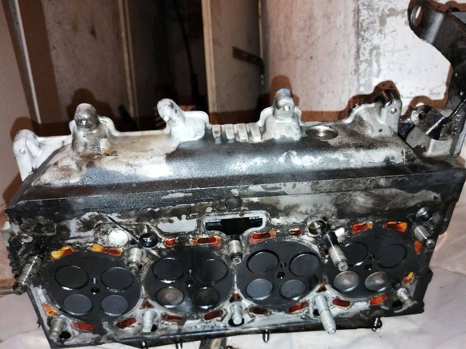     2000 140.  | Mobile.bg   2